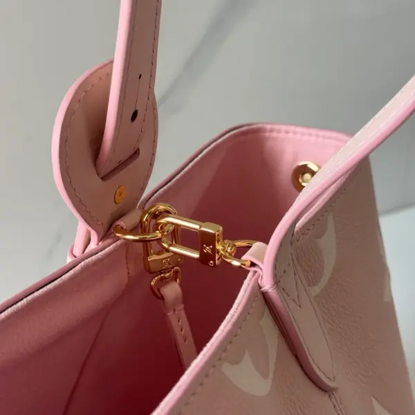 LV All In BB包包 粉石英色 Monogram Empreinte皮革二合一斜挎包