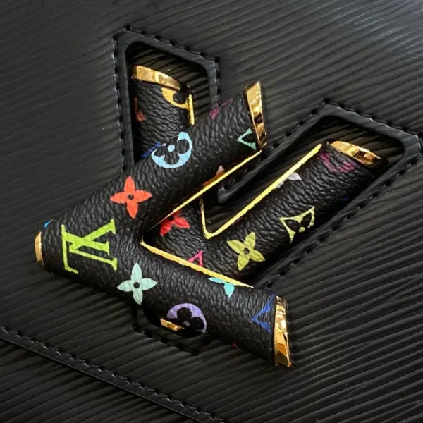 LV x TM Twist MM Slim 聯名包包 - 村上隆彩色Monogram限量款