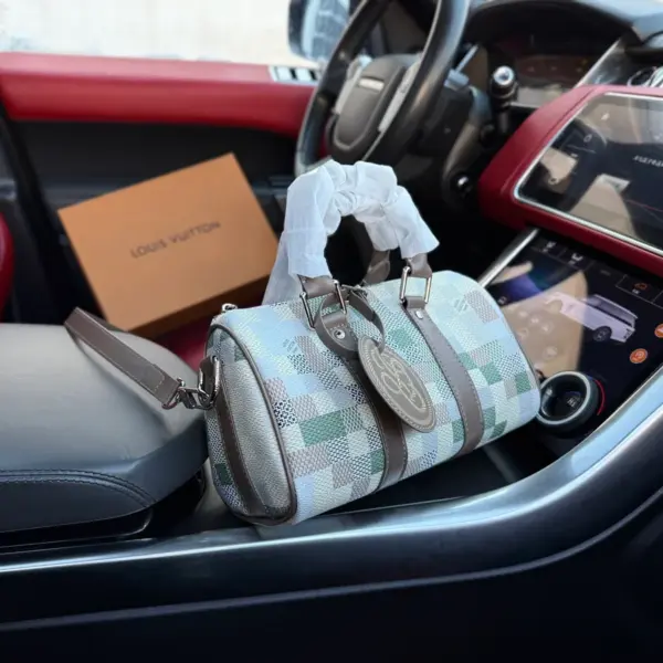 LV Damoflage Keepall Bandoulière 25 農曆新年限量款手提斜挎包