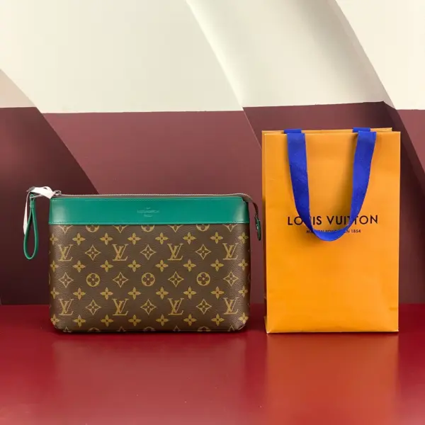 路易威登Pochette Voyage Souple收納包 - Monogram Macassar帆布與牛皮飾邊