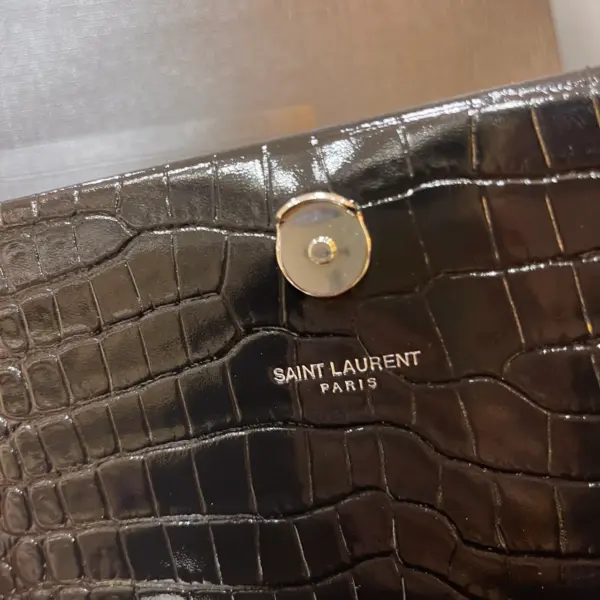 SAINT LAURENT KATE 鱷魚壓紋絨球寶石手袋