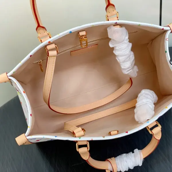Louis Vuitton x Takashi Murakami 聯名款 OnTheGo MM 包包