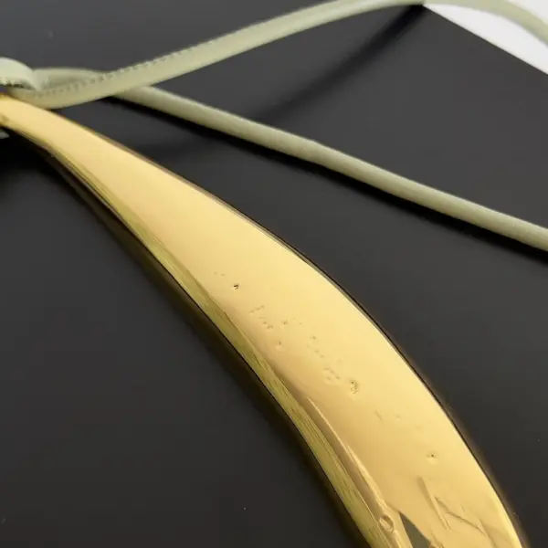 中號Intrecciato編織皮革肩背包-洞石