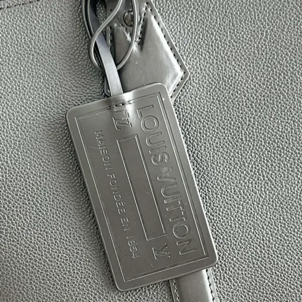 路易威登Lock It托特包 | 經典小牛皮設計 商務休閒兩用 17 路易威登Lock It托特包 | 經典小牛皮設計 商務休閒兩用