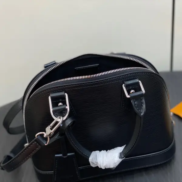 Louis Vuitton Alma BB 黑色Epi皮革包包