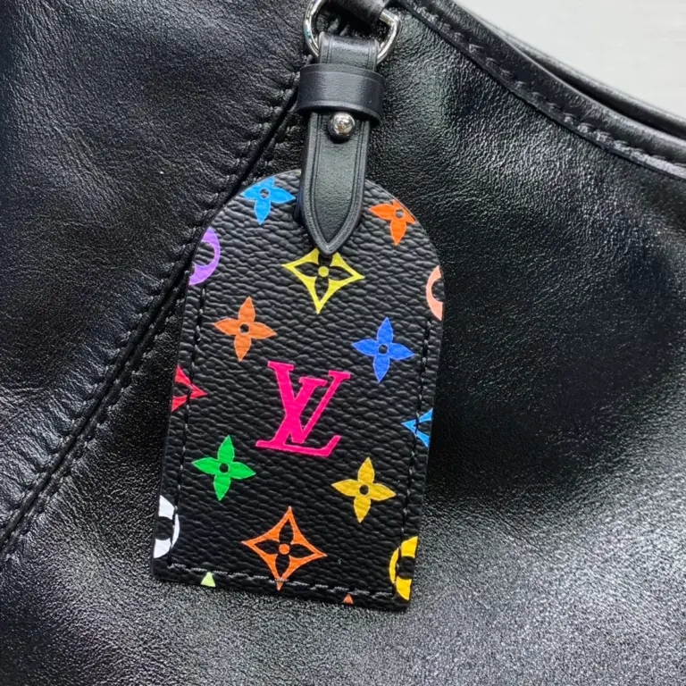 LV x TM CarryAll Vibe MM 小羊皮包包 - 黑色 Monogram 復刻版