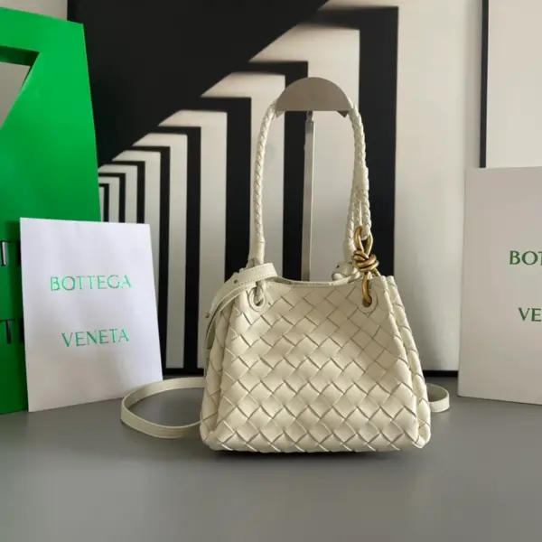BottegaVeneta淡褐色Intrecciato編織小號肩背包