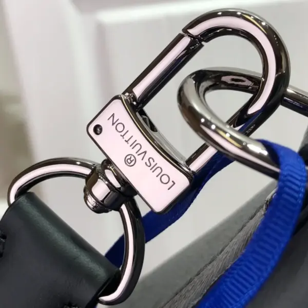 路易威登City Keepall Monogram Eclipse 斜挎旅行袋