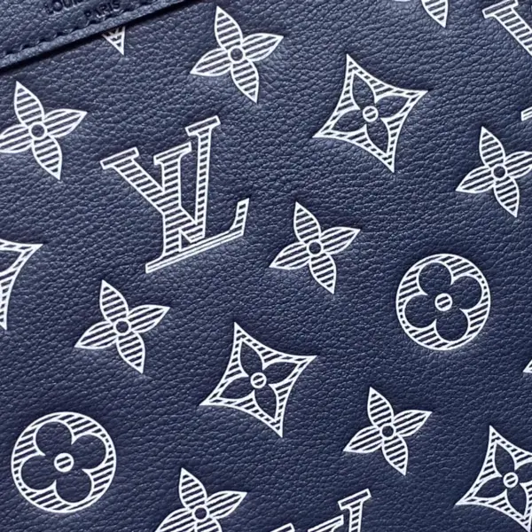 Louis Vuitton Gaston 可穿戴式 Monogram Shadow 小牛皮錢包