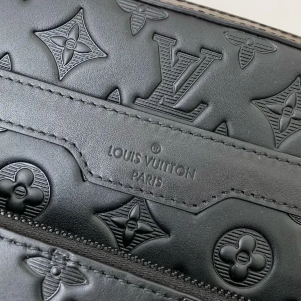 Louis Vuitton Trio 郵差包 | Monogram壓花小牛皮 可拆式多功能設計