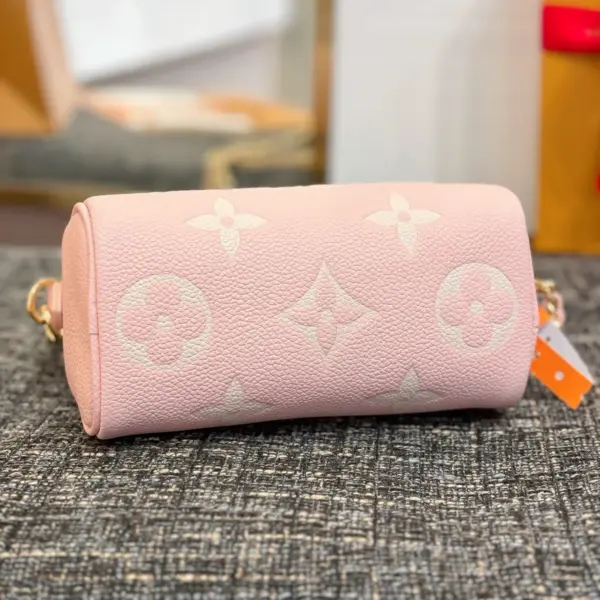 Louis Vuitton Nano Speedy 迷你包包 | Monogram Empreinte皮革 玫瑰金/白石英色 13 Louis Vuitton Nano Speedy 迷你包包 | Monogram Empreinte皮革 玫瑰金/白石英色