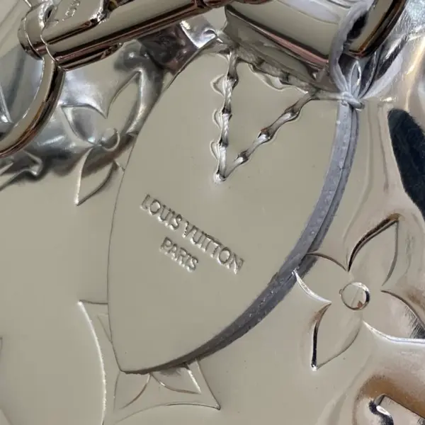 LV Ski系列 Speedy Bandoulière 20包包 - Monogram Miroir閃耀復古未來風