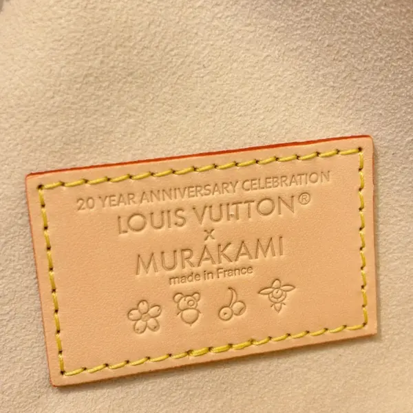 Louis Vuitton x Takashi Murakami 聯名複刻款East West包包