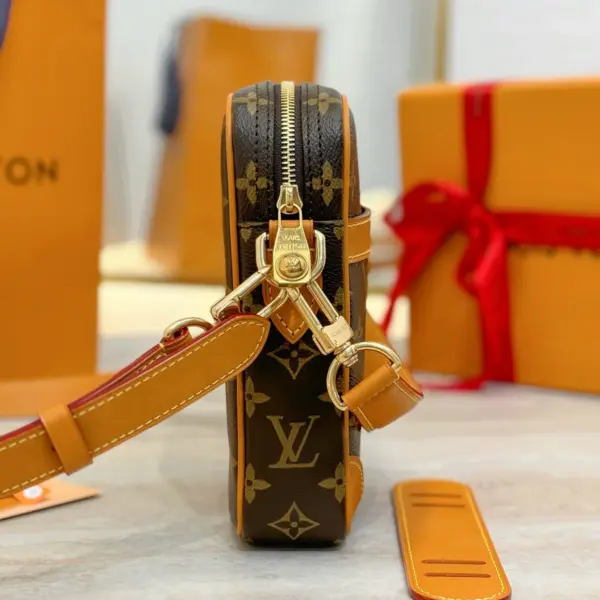 Louis Vuitton Danube 複刻斜背包 | Pharrell Williams 聯名80年代靈感典藏款