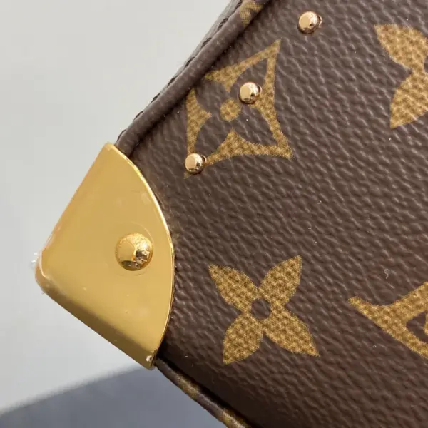 Louis Vuitton Trunkie 包包 | 2025春夏女裝系列復古行李箱靈感之作