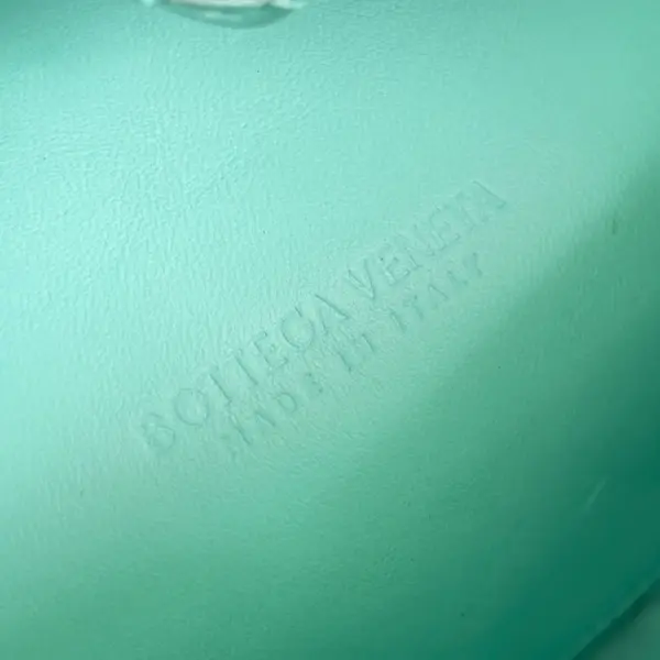 BottegaVeneta綠洲藍Intrecciato編織羊皮革斜挎包