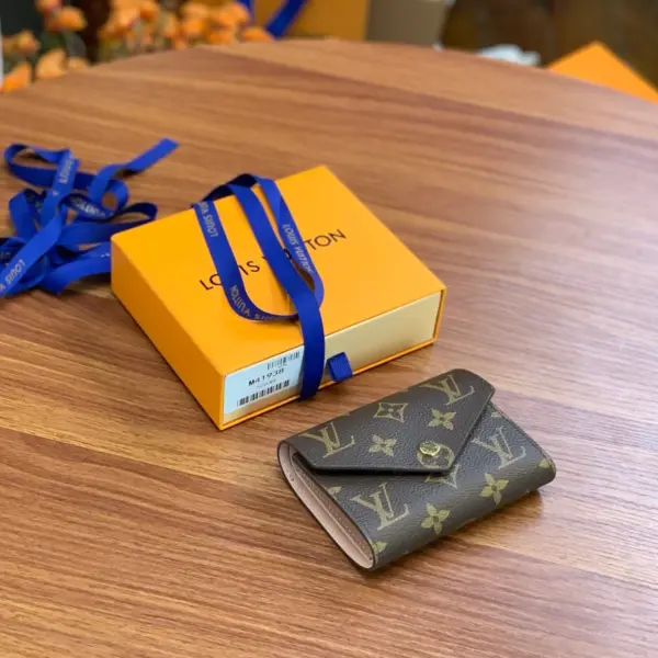 Louis Vuitton Victorine 錢夾 | Monogram帆布 粉色玫瑰金定制款