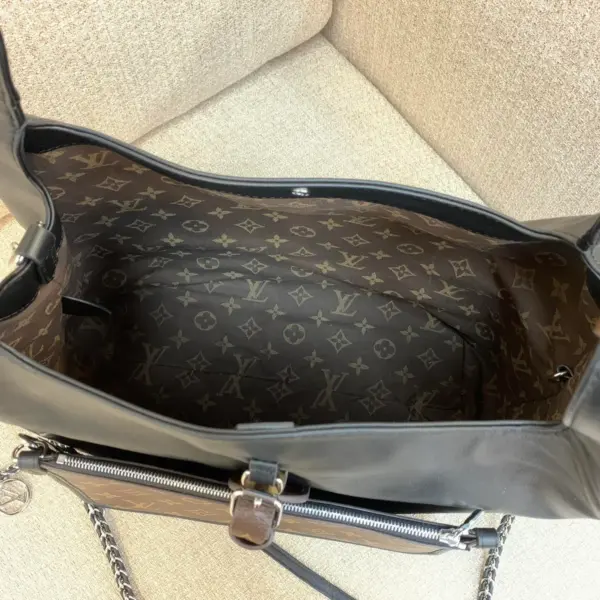 Louis Vuitton Altantis Vibe MM 黑色亮面納帕小牛皮包包