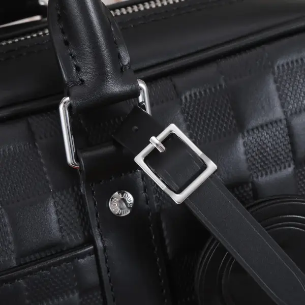 Louis Vuitton Porte-Documents Voyage PM 商務公事包