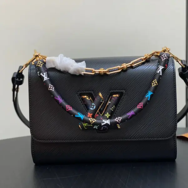 LV x TM Twist MM Slim 聯名包包 - 村上隆彩色Monogram限量款