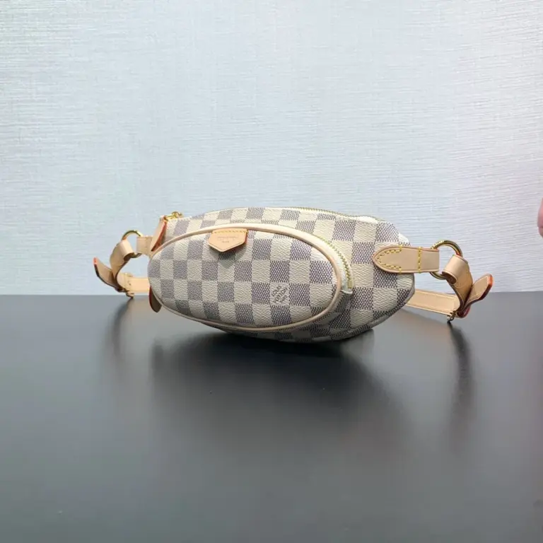 Louis Vuitton Keepit腰包 - 2025春夏女裝系 12 Louis Vuitton Keepit腰包 - 2025春夏女裝系