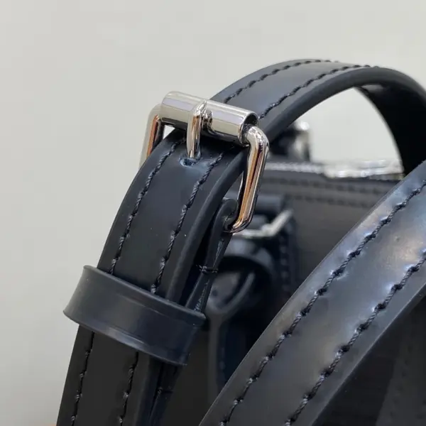 Louis Vuitton Alma BB 黑色Epi皮革包包