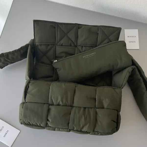 Intreccio編織尼龍斜挎包-原野綠