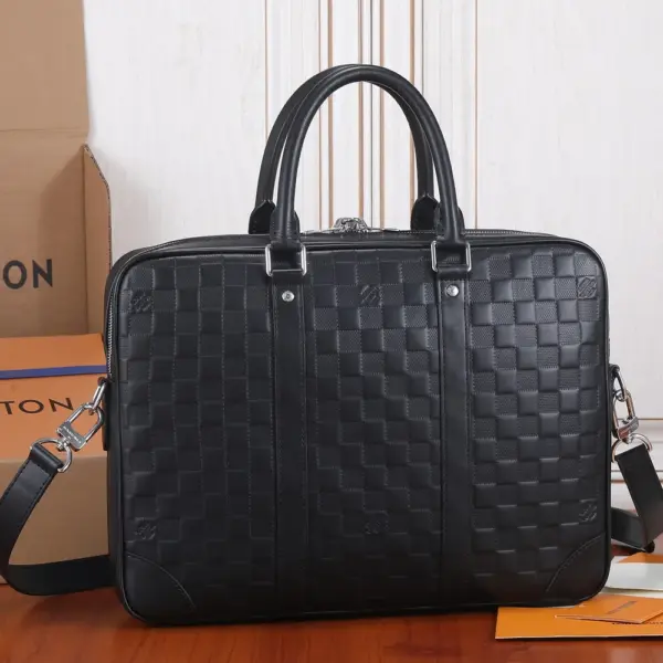 Louis Vuitton Porte-Documents Voyage PM 商務公事包