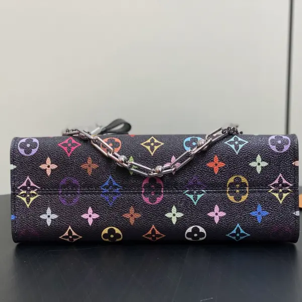 LV x TM OnTheGo East West Chain 彩虹Monogram塗層帆布包包