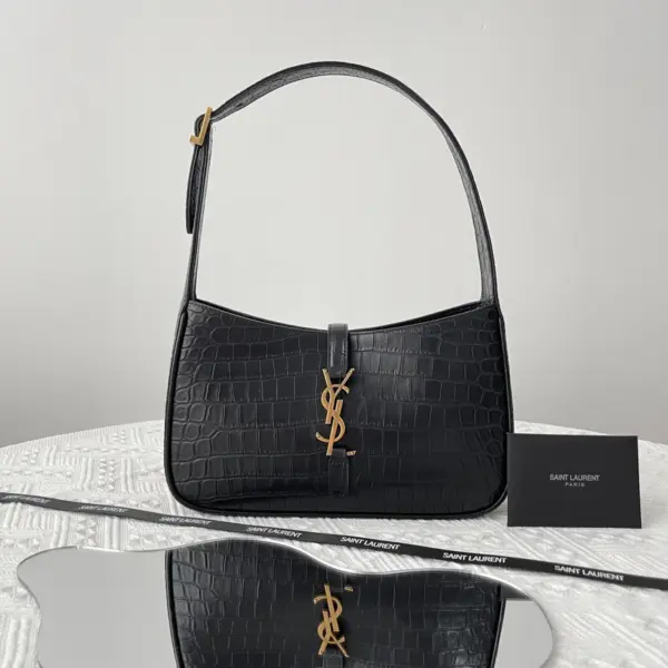 SAINT LAURENT MONOGRAM HOBO 小牛皮手袋