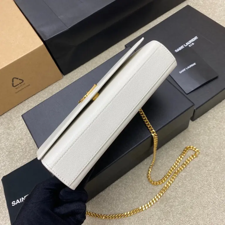 KATE經典粒面壓紋皮革手袋