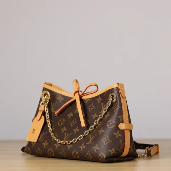 Louis Vuitton CarryAll BB 包包 - Monogram帆布金色鏈帶款 12 Louis Vuitton CarryAll BB 包包 - Monogram帆布金色鏈帶款