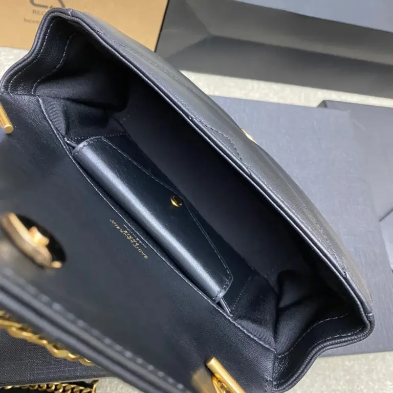 LOULOU小羊皮迷你菱格紋絎縫包