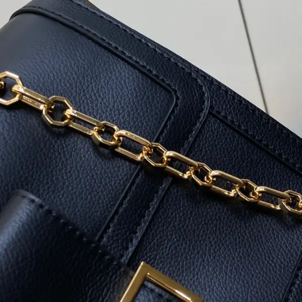 Louis Vuitton Dauphine Soft MM 2024春夏系列柔軟小牛皮包包