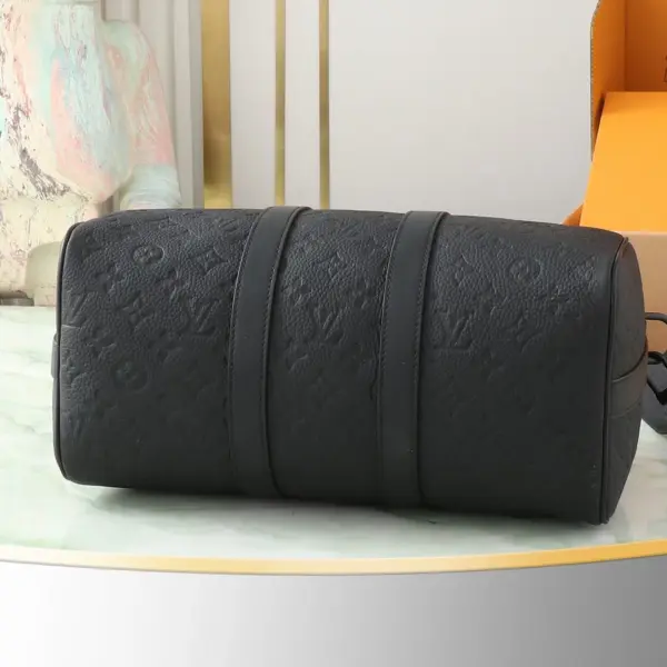 Louis Vuitton Keepall Bandoulière 35 經典壓花牛皮旅行包包