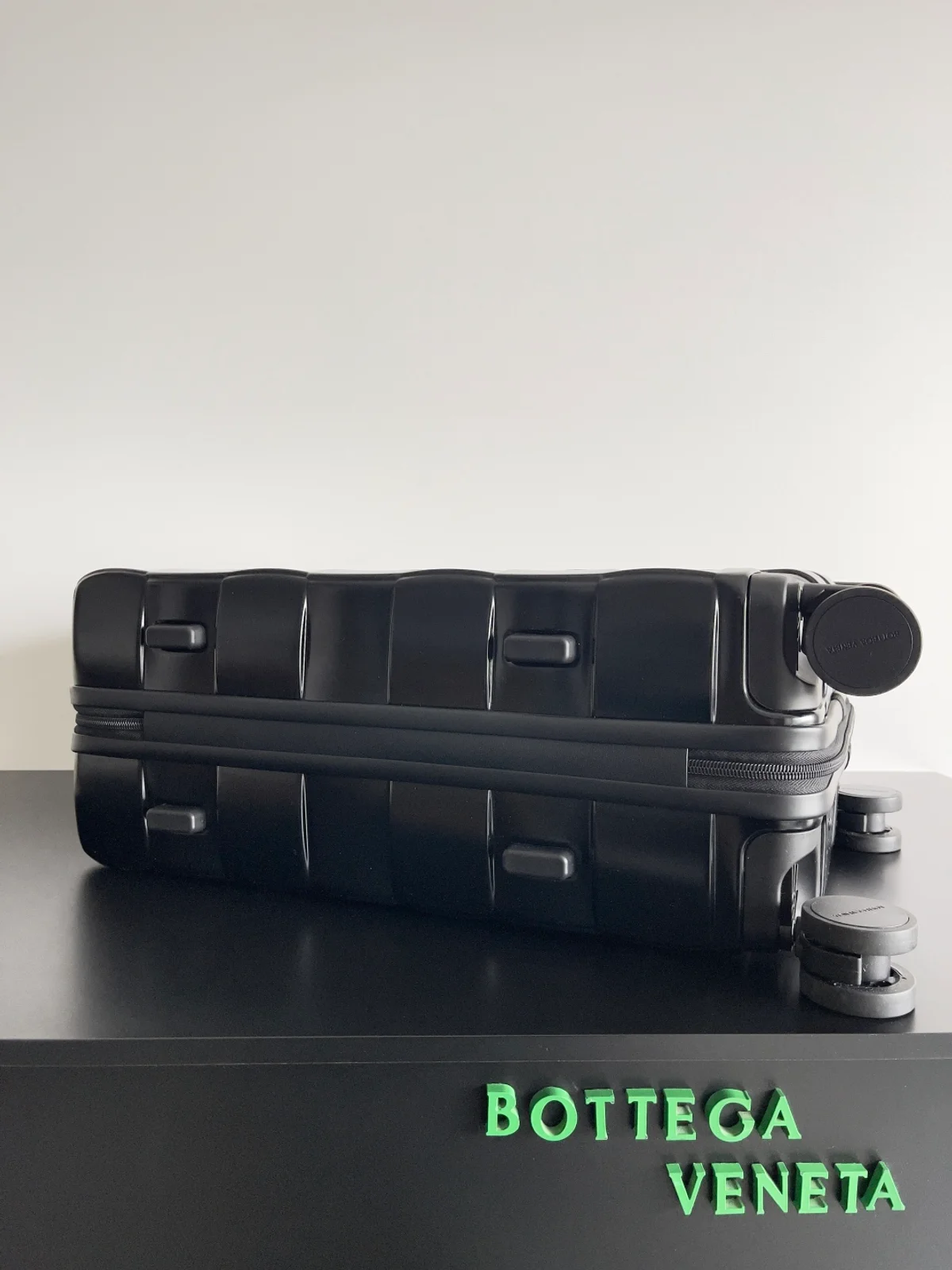 Intreccio編織紋聚碳酸酯登機拉杆箱 3 Intreccio編織紋聚碳酸酯登機拉杆箱