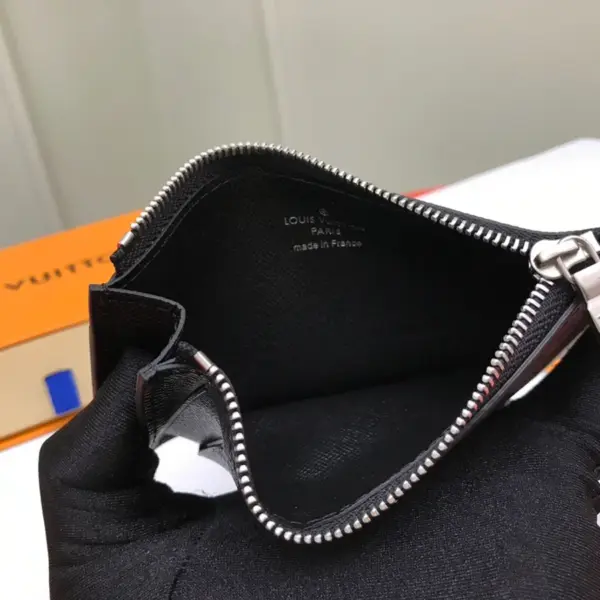 LV Monogram Eclipse 零錢卡片包 - 時尚多功能收納