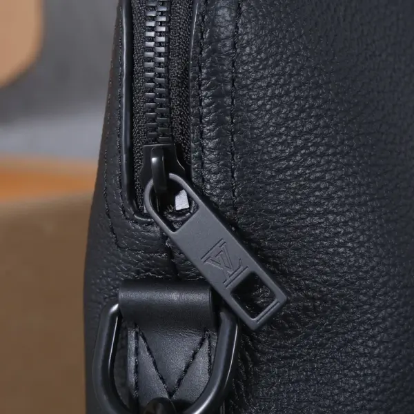 Louis Vuitton Takeoff 商務公事包 | 黑色粒面小牛皮 電腦便攜設計