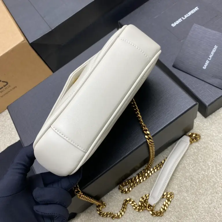 LOULOU經典菱格紋小羊皮迷你包 14 LOULOU經典菱格紋小羊皮迷你包
