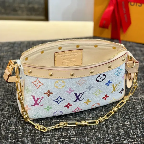 LV x TM 村上隆聯名款 Pochette Accessoires 包包