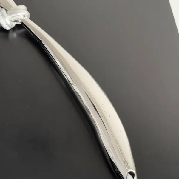 Intrecciato編織銀色羊皮革手袋