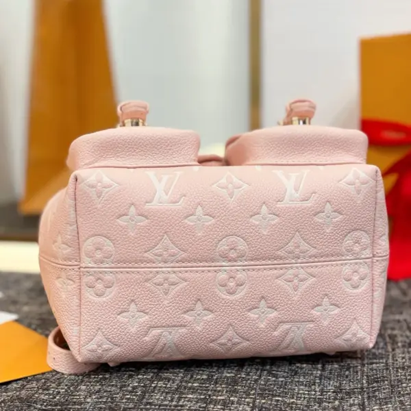 LV Milky Way系列Backup雙色調壓花牛皮背包