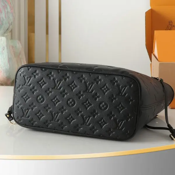 LV Neverfull MM 托特包 - 黑色壓花Monogram Empreinte皮革