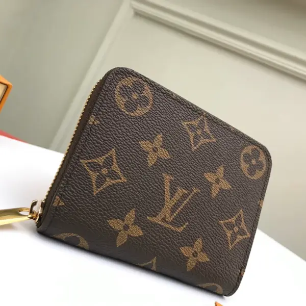 LV Monogram 拉鏈零錢包 - 經典奢華風琴式收納