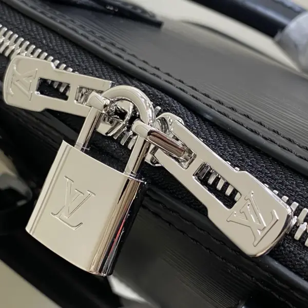 Louis Vuitton Alma BB 黑色Epi皮革包包