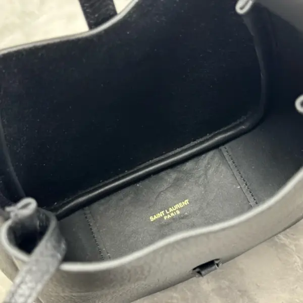 CÉLINE BABY 5 À 7 粒面鹿皮手袋