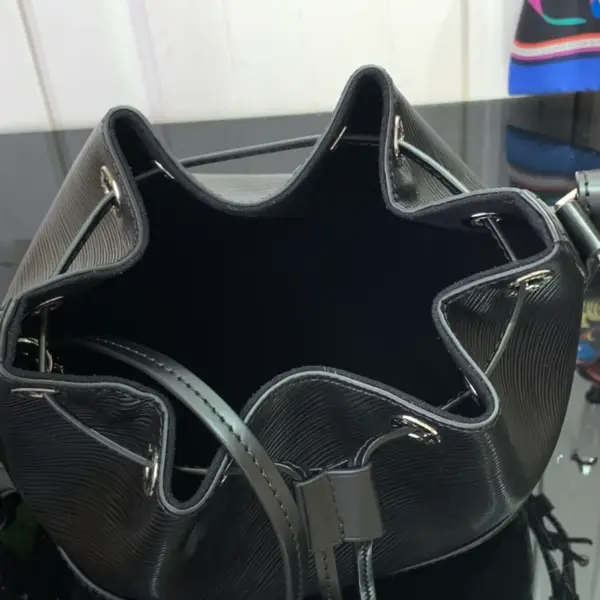 Louis Vuitton Noé BB 黑色Epi皮革水桶包