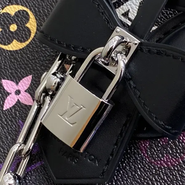 LV x TM OnTheGo East West Chain 彩虹Monogram塗層帆布包包