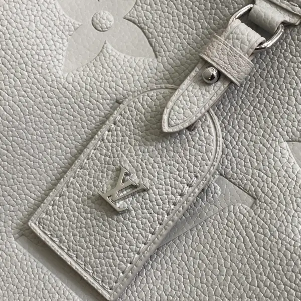 Louis Vuitton CarryAll PM 灰色Monogram牛皮都市包包 22 Louis Vuitton CarryAll PM 灰色Monogram牛皮都市包包