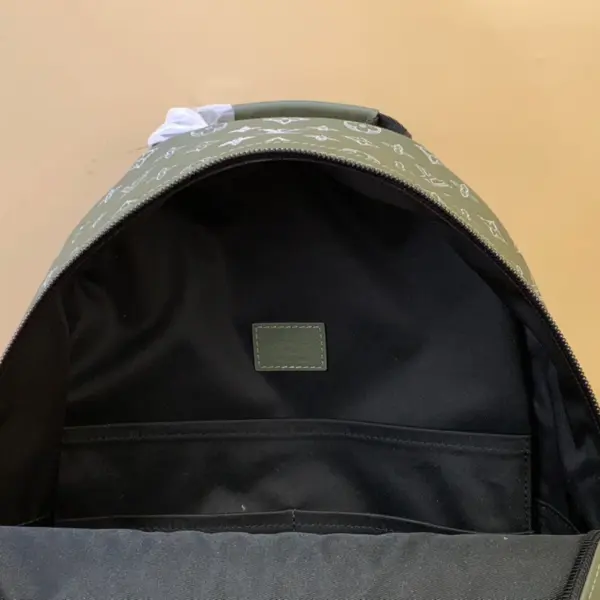 路易威登Discovery Backpack PM橄欖綠Monogram壓花小牛皮背包 19 路易威登Discovery Backpack PM橄欖綠Monogram壓花小牛皮背包